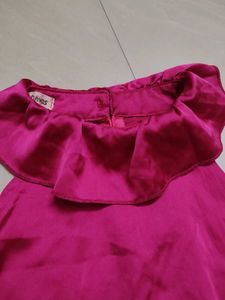 Off Soulder Coller Top