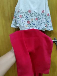 Floral cute red and white jumpsuit ♥️