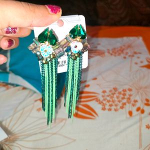 Traditional Design Stylish Earing