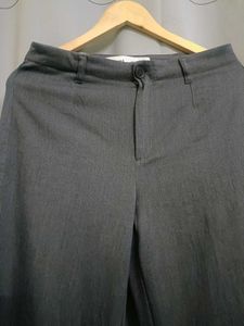 Wide - leg Trouser 🤍
