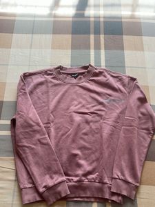 Mauve Sweatshirt - Cozy & Stylish