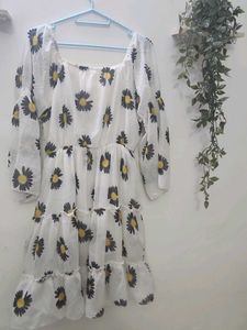 Daisy Print Dress