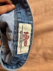 Men’s 32 Waist Branded Jeans