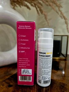 COSIQ Sunscreen Serum SPF 50
