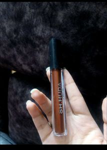 2 Lipstick Combo : Oriflame &amp; SH Huda Beauty