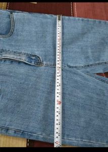Light Wash Straight Leg Jeans
