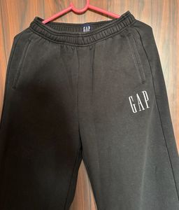 GAP Embroidered Logo Print Wide-Leg Pants