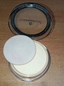 Color Essence Compact