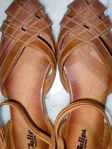 Flats/Sandals