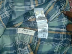 H&amp;M Shirt 👕 Chest 42inch Length 29 Inch