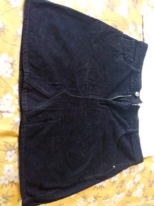 New Trendy Short Skirt And Top Combo