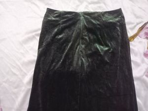 Sap Green Velvet Long Skirt