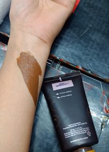 Ththis is tarte&#39;s foundation, use it only on