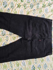 Levi's Dark Wash Slim Fit Jeans