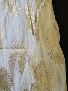 Gorgeous ✨Golden And beige Ethnic Skirt✨