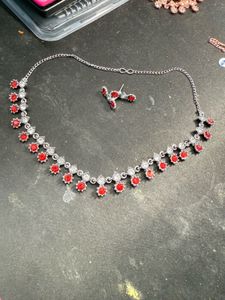 Red &amp; Silver Necklace Set