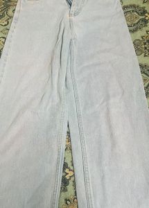 Trendy Jeans