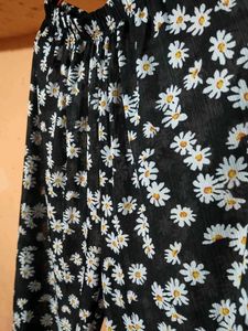Daisy Print Joggers