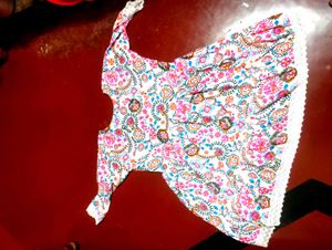 Floral Print top with Lace Trim