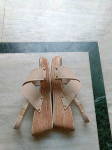Zudio Nude Coloured Platform Heels