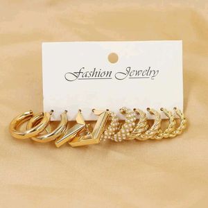 Gold Hoop Earring Set