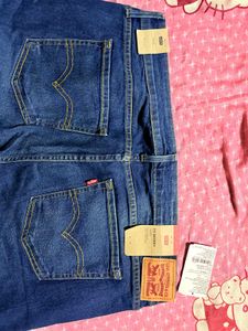 Levis Women 711 Skinny Fit Light Fade Stretchable