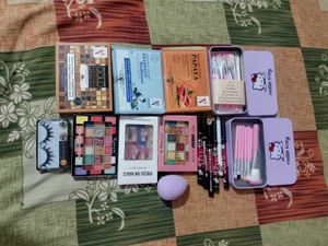 Makeup &amp; Skincare Bundle