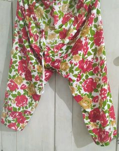 Floral Green White Red Suit Set 💚 ⚪🔴