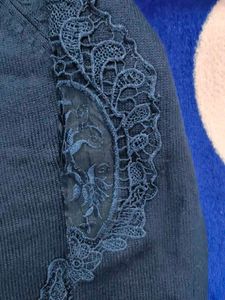 Elegant Navy Blue Knit Sweater