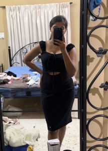 Chic Black Cutout Bodycon Dress