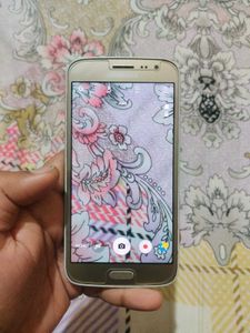 Samsung J2 16 sAmoled Screen