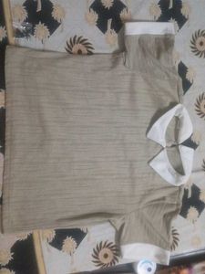 Stylish Collared Short Sleeve Top