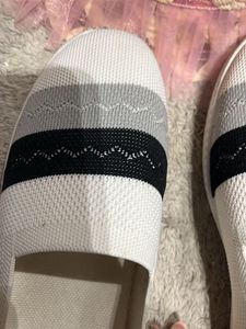 IROSE Slip-on Sneakers👌💜