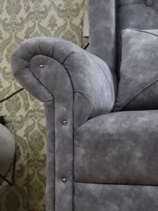 Elegant Showpiece
