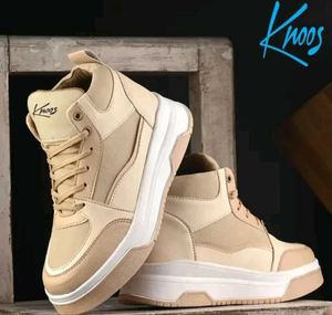 Knoss Cream High-Top Sneakers