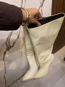 Y2k Pinteresty White Croc Leather Boots