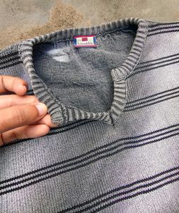 DENIM V Shape Sweater