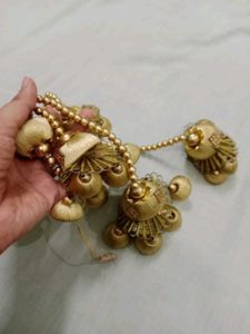 Lehanga Latkan Golden