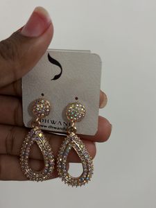 Sparkling Teardrop Dangle Earrings