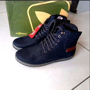 REDCHIEF HIGH ANKLE BOOTS