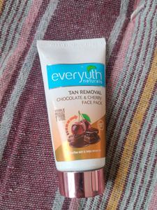Everyuth Chocolate Face Pack