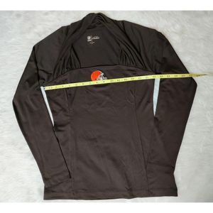 Team Apparel&#39;s Unique Bold,Wide Neckline Top