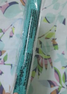 Raymonds Flyer Bath Towel