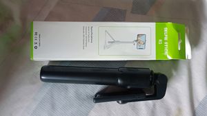 NEW SELFIE STICK R1