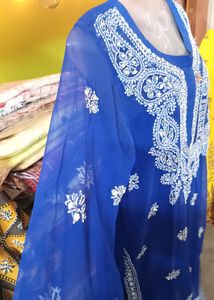 Chikankari Kurti Set With Inner