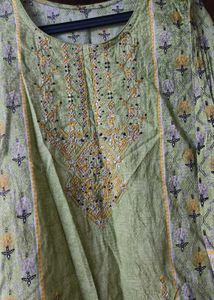 pakistani Green Embroidered Kurta set