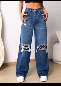 Ripped Jeans Set