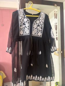 Elegant Embroidered Kurta