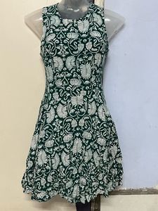 H&amp;M Branded Green Floral Fit &amp; Flare Dress