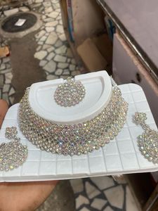 Sparkling Jewelry Set